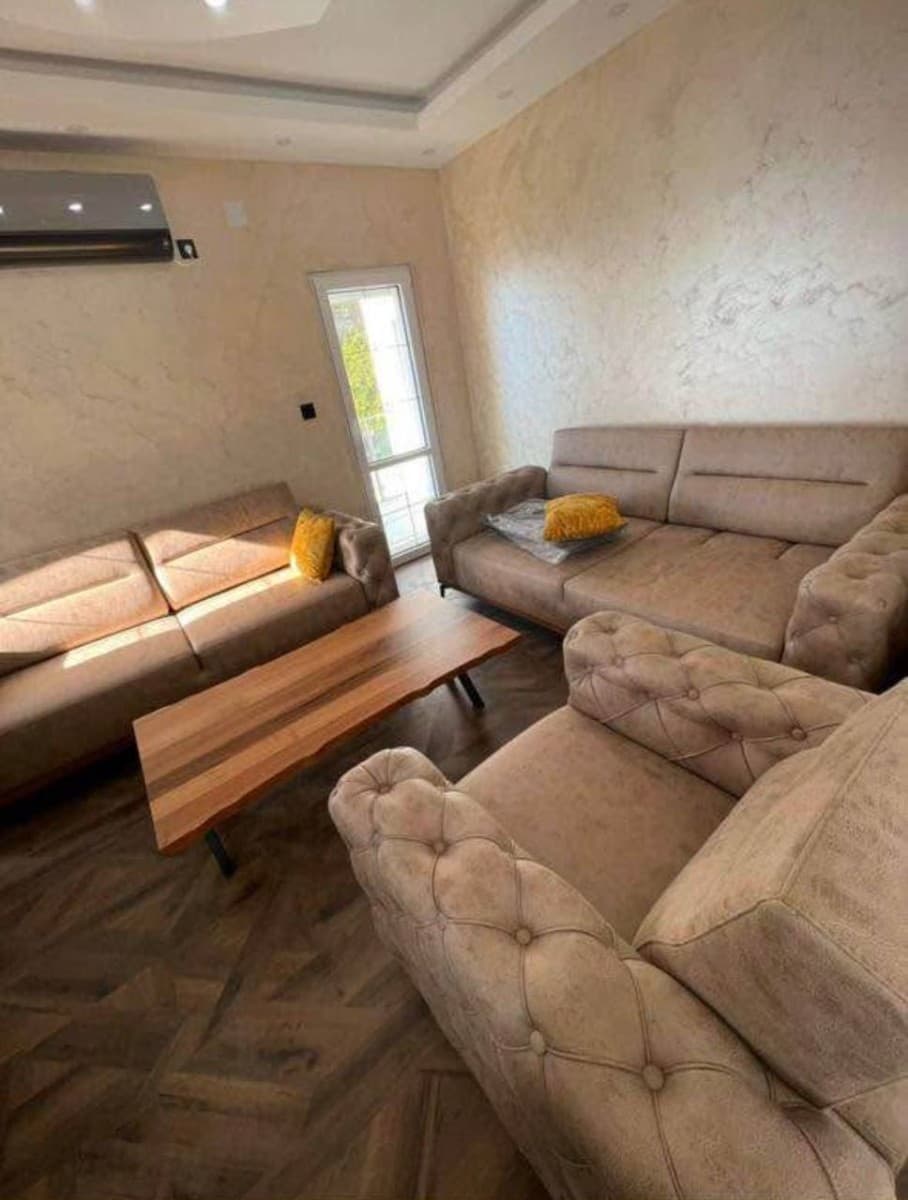 Prodaje se Villa