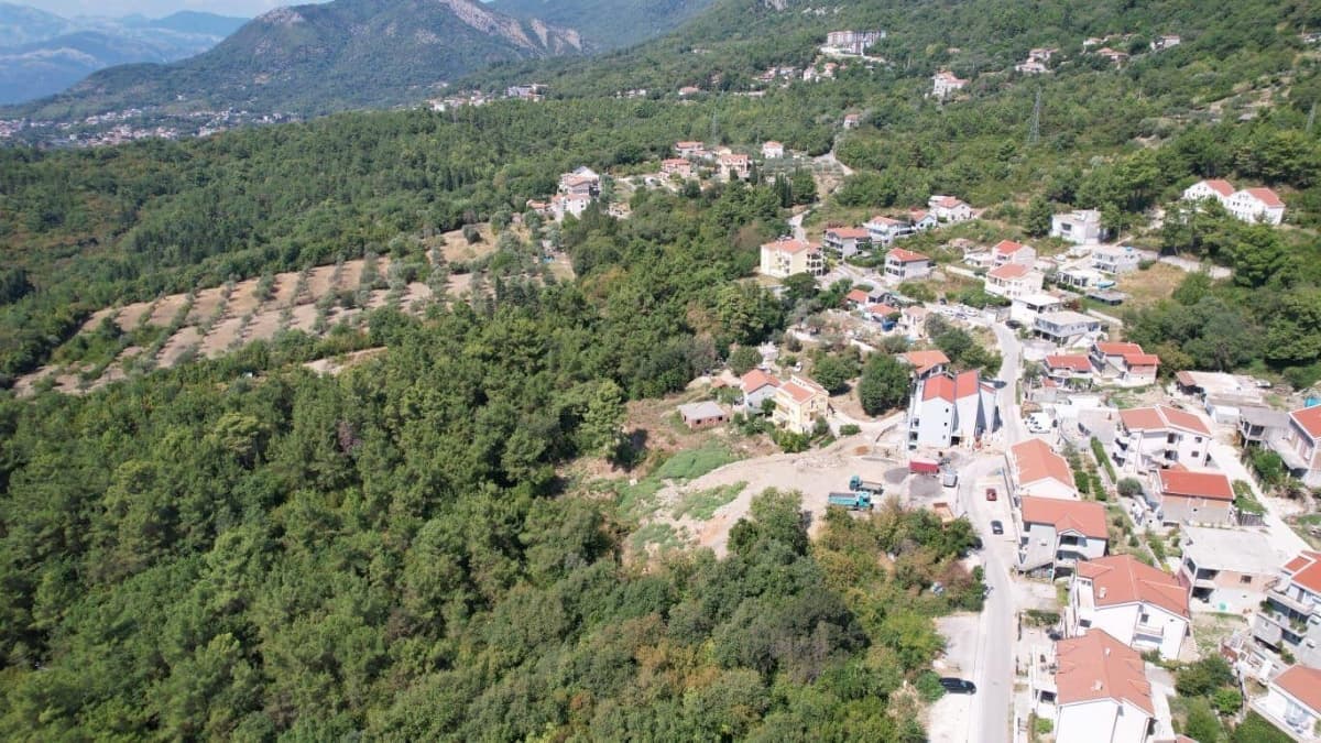 Prodaje se gradjevinski plac