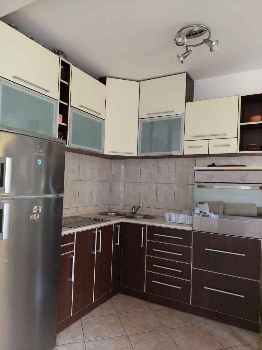 Hitna prodaja stana u Budvi