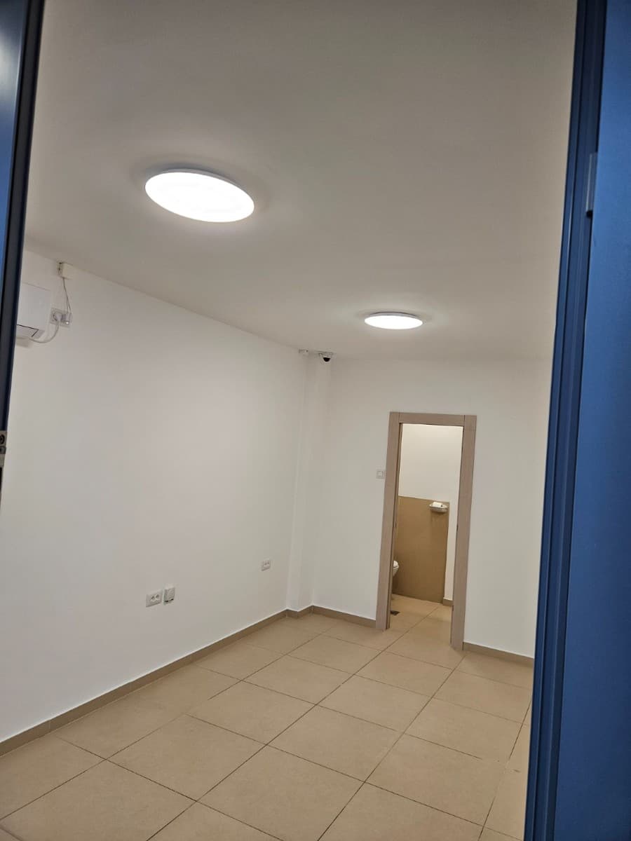 Izdaje se poslovni prostor