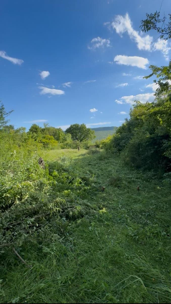 Prodaje se urbanizovan plac