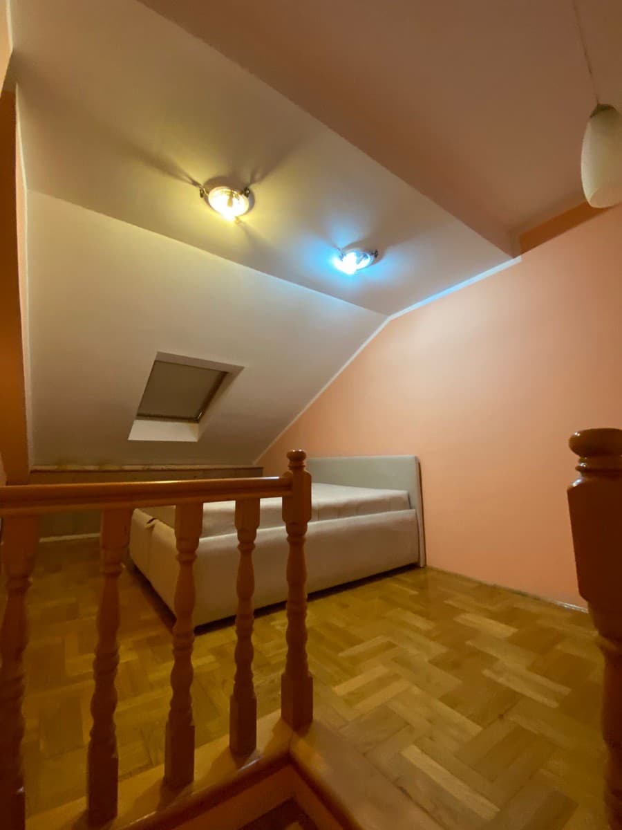 Prodaje se jednosoban stan