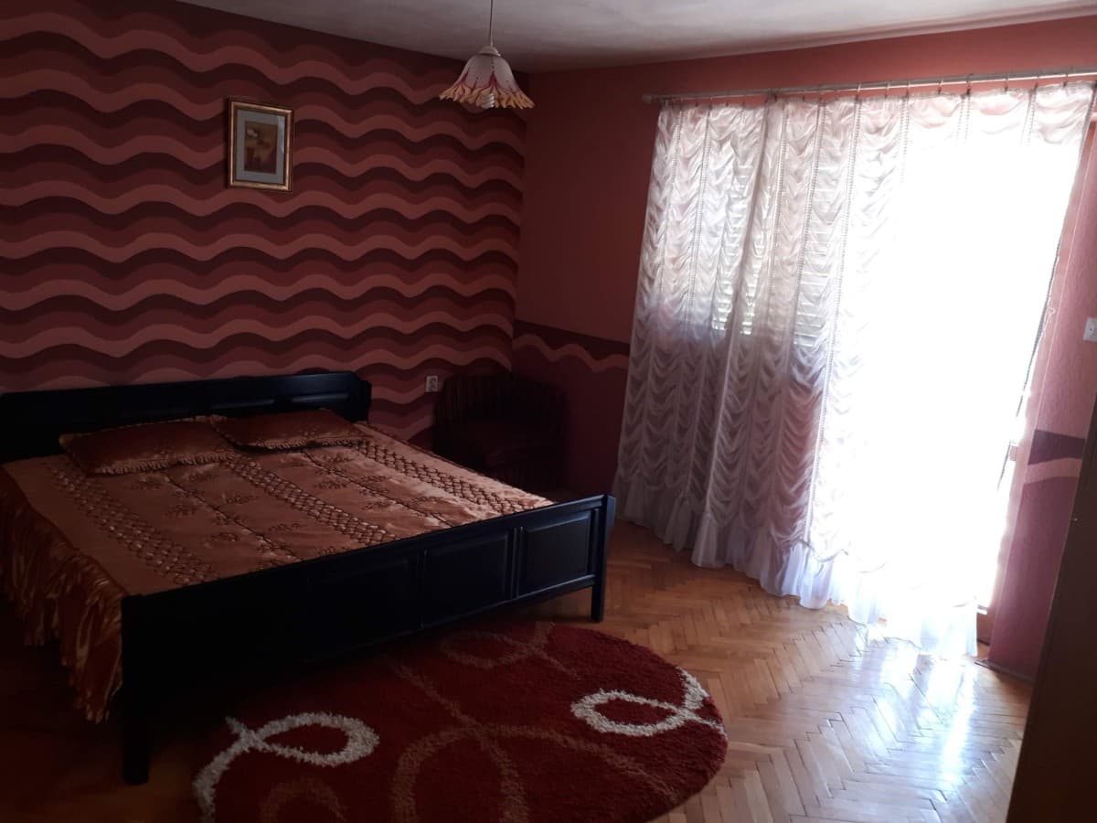 Prodaje se kuca