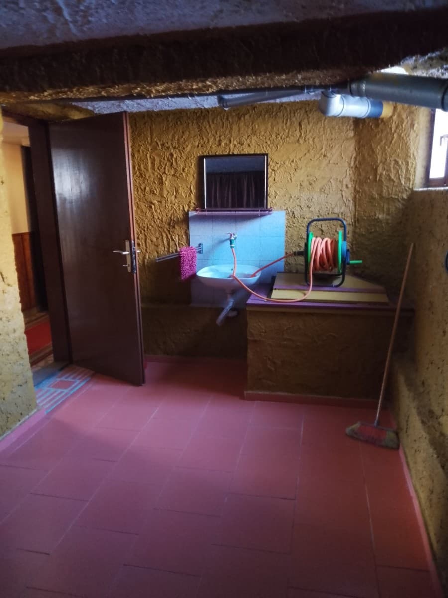 Prodaje se kuca