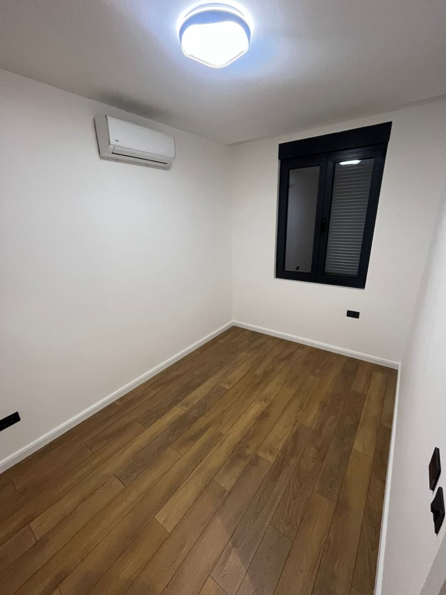 Na prodaju kuca u Krimovici