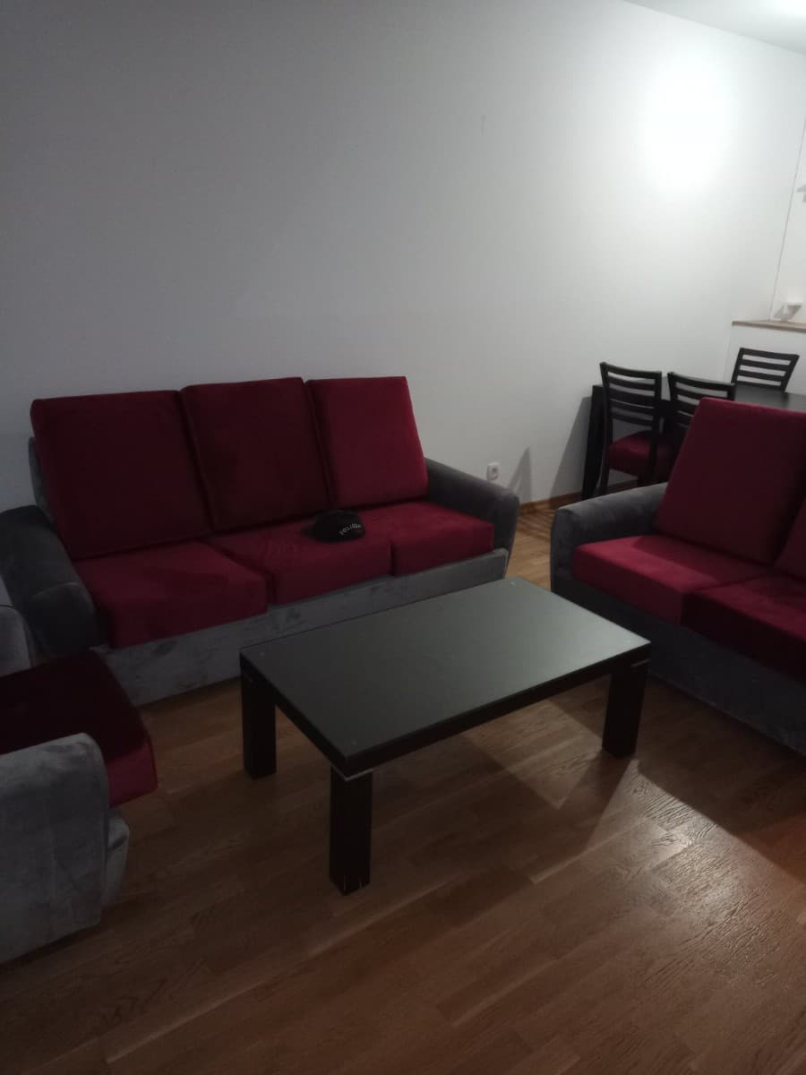 Izdaje se jednosoban stan