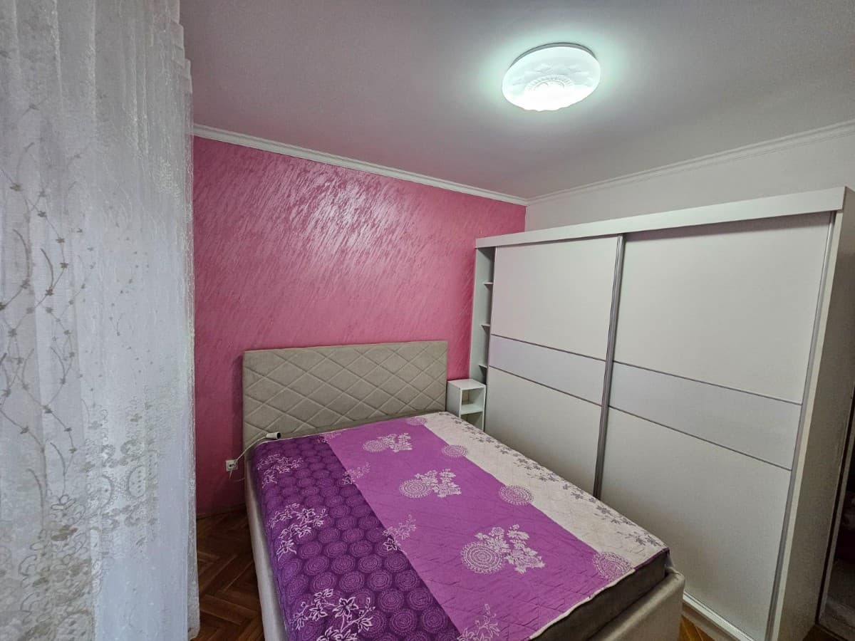 Izdaje se jednosoban stan
