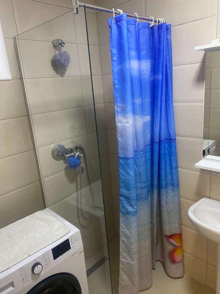 Izdaje se jednosoban stan