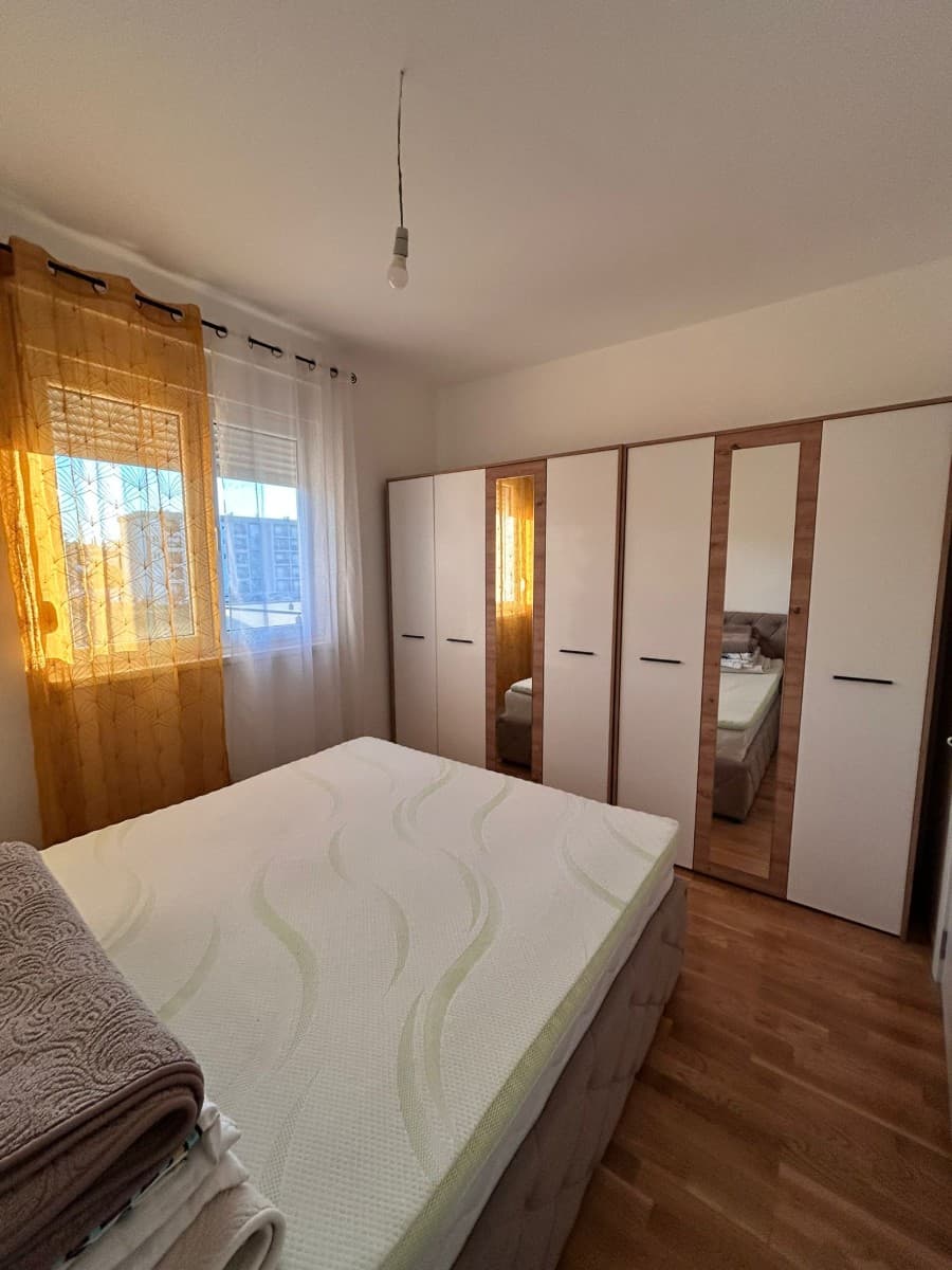 Izdaje se stan od 1. Juna