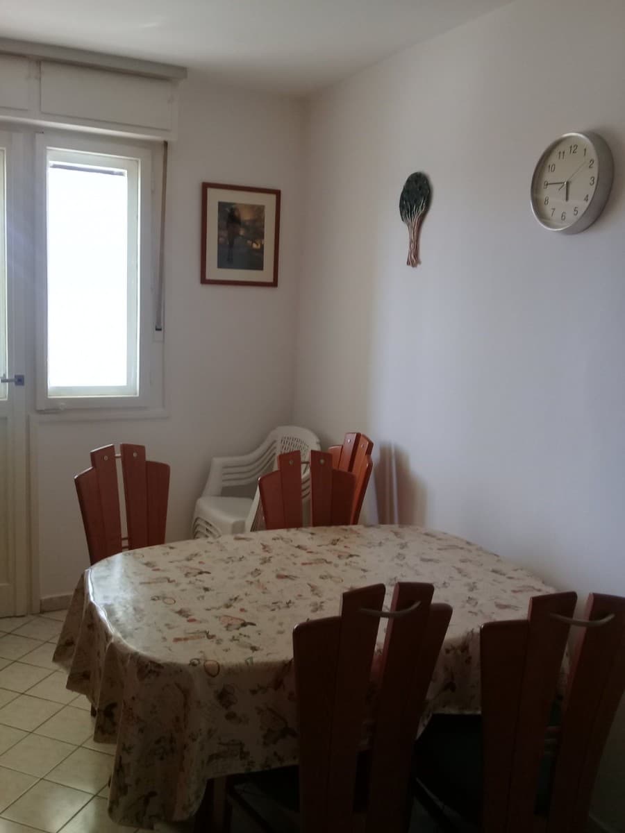 Izdaje se stan
