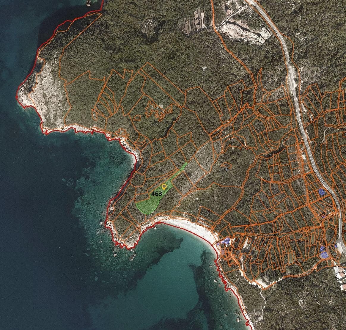Prodaje se urbanizovan plac - moguca gradnja
