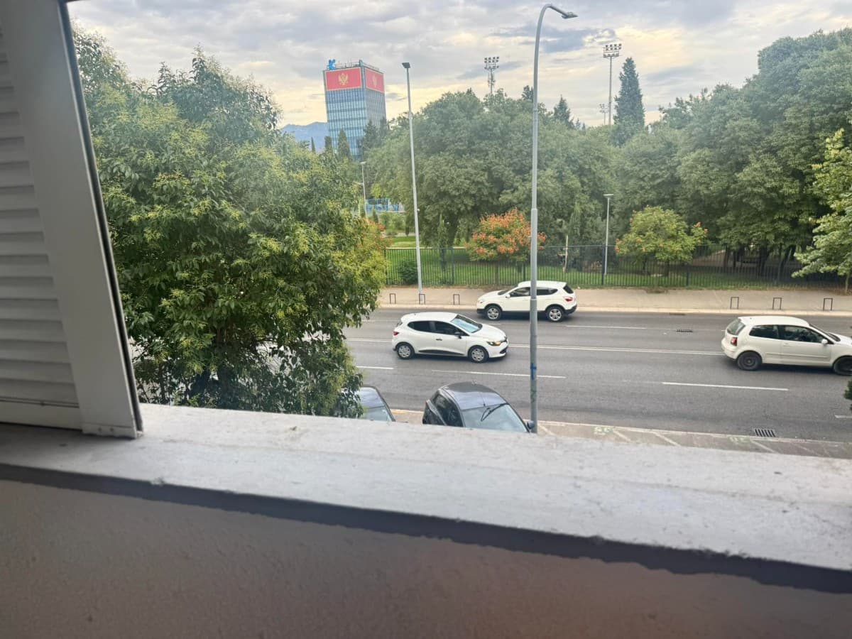 Izdaje se jednosoban stan