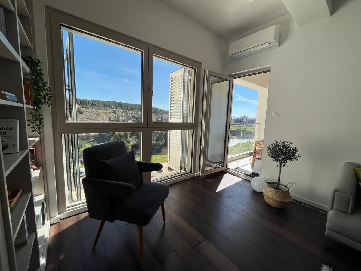 Izdaje se jednosoban stan