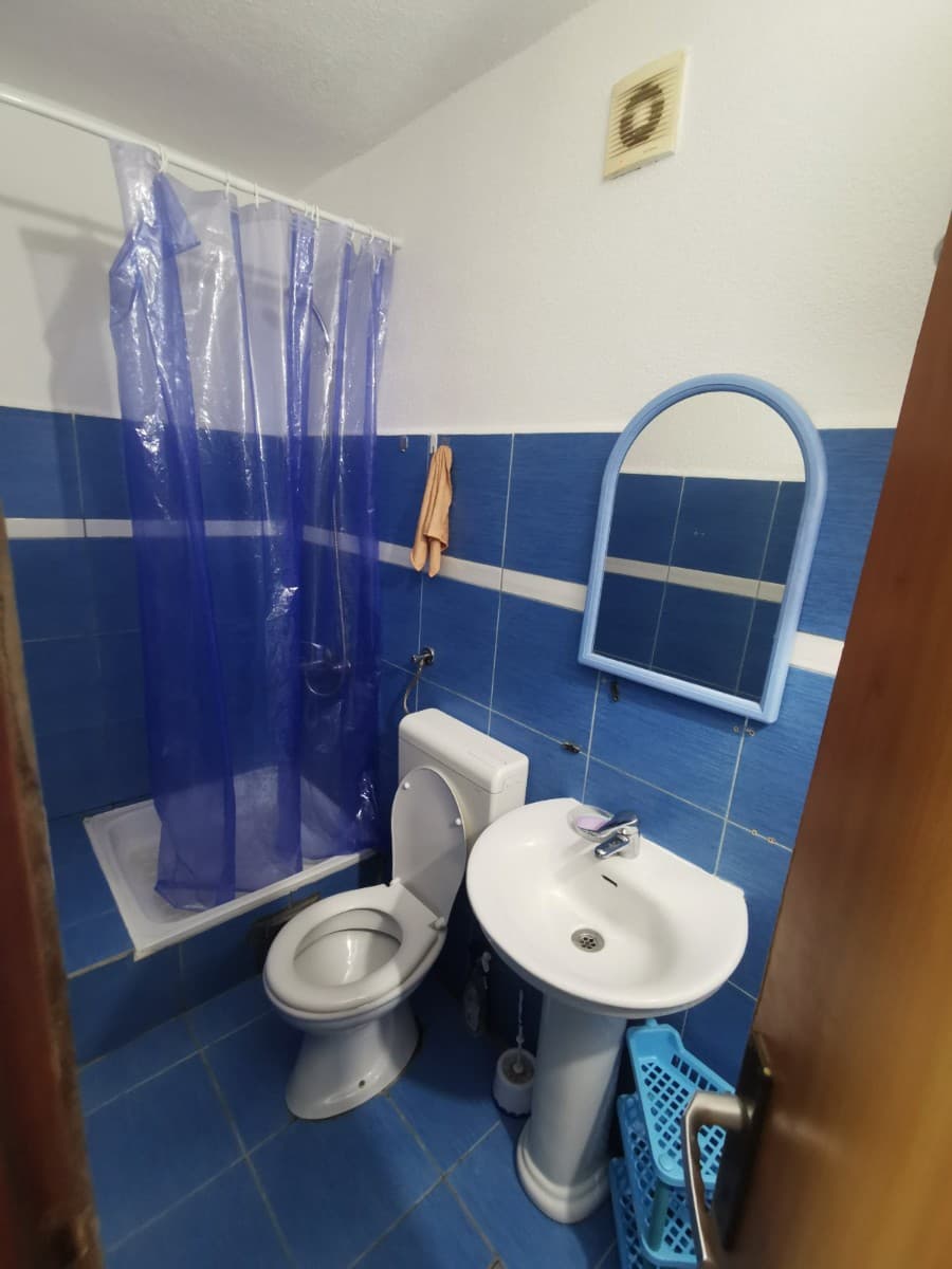 Izdaje se jednosoban stan