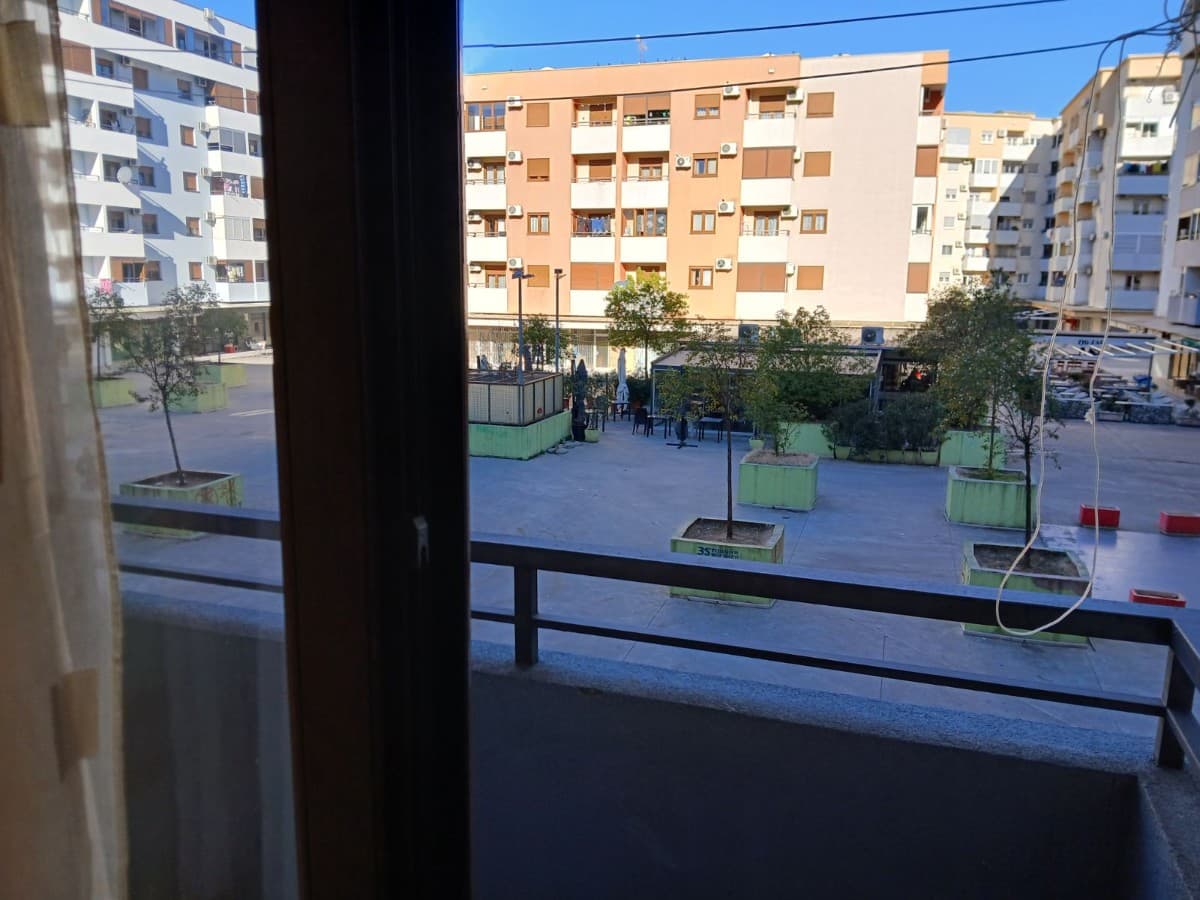 Izdaje se jednosoban stan