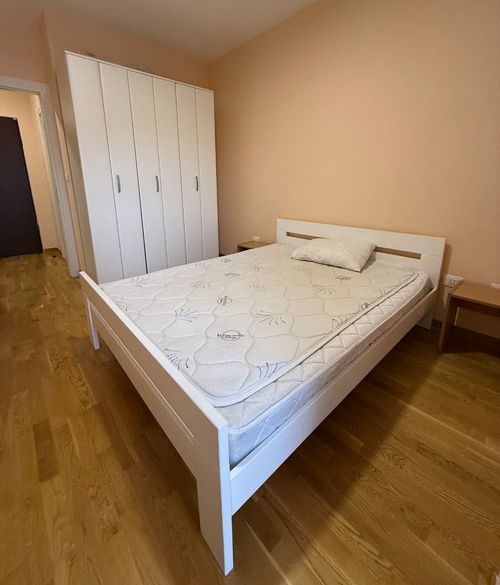 Izdaje se jednosoban stan