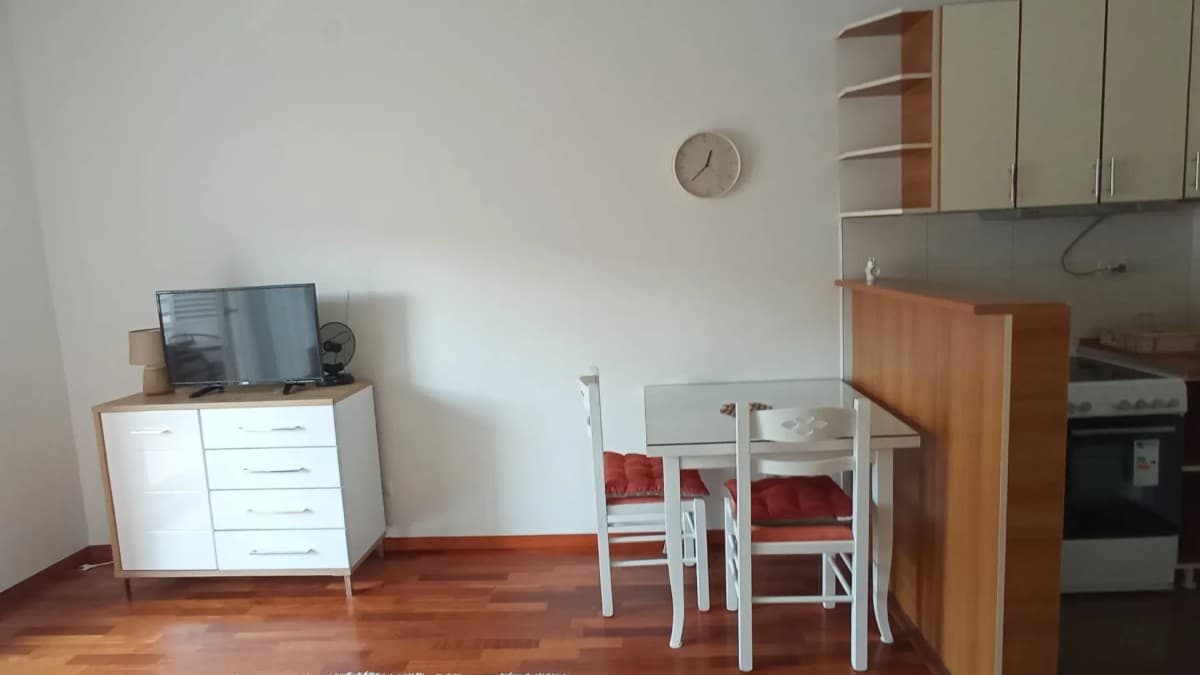 Izdaje se garsonjera