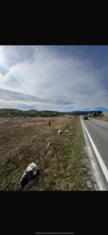 Prodaje se plac
