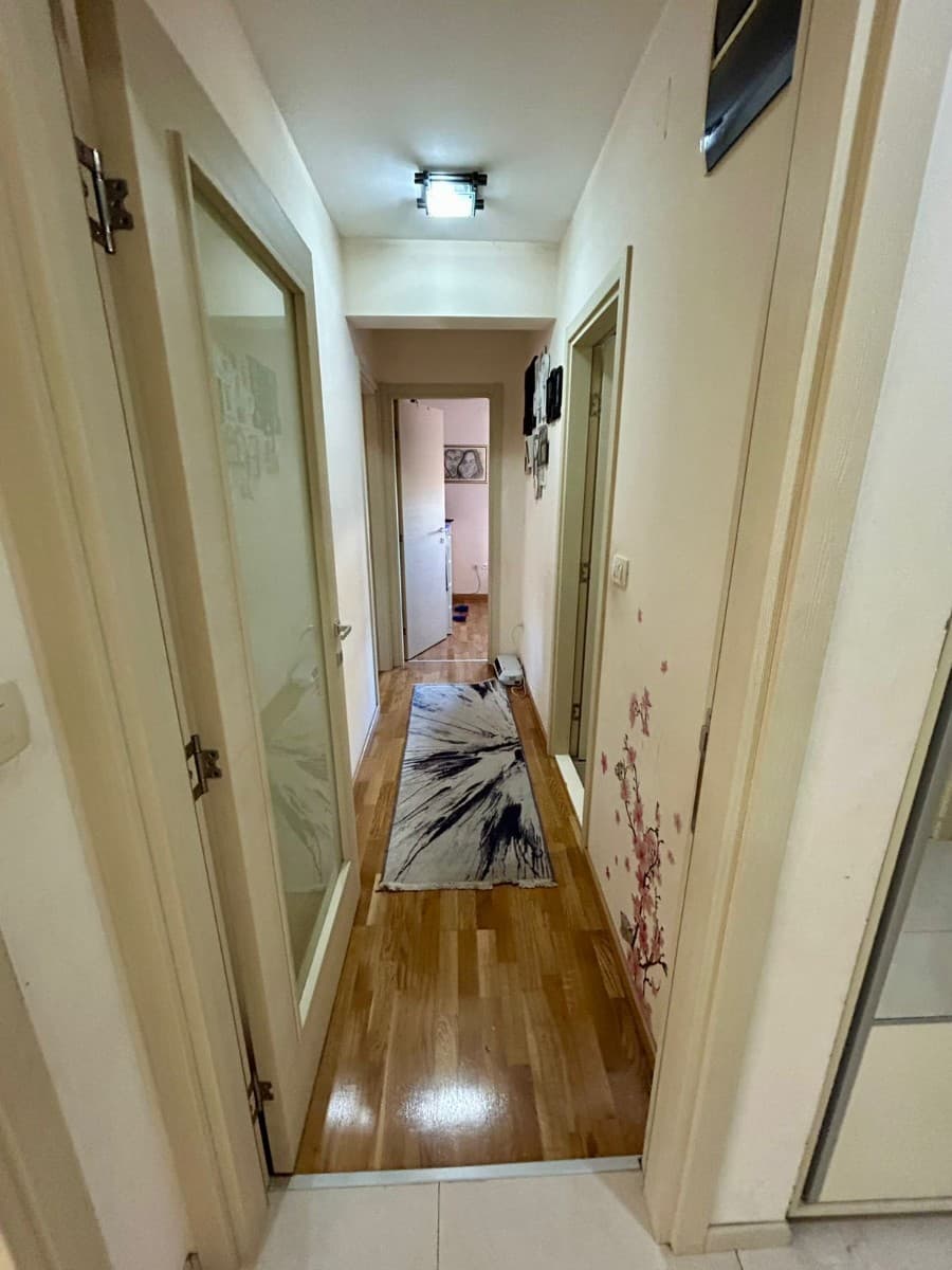 Prodaje se dvosoban stan