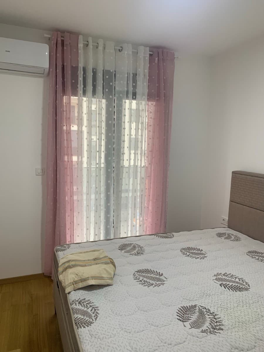 Izdaje se jednosoban stan