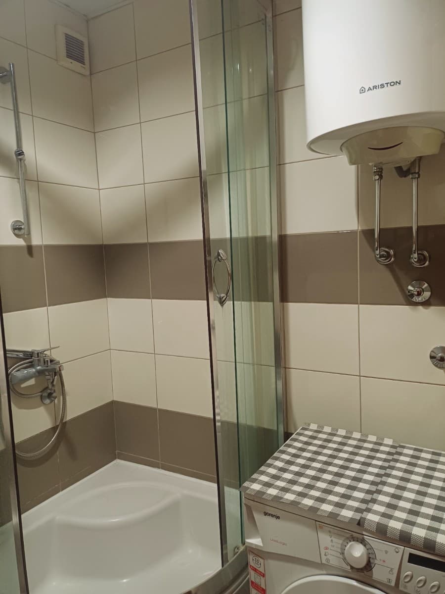 Izdaje se jednosoban stan