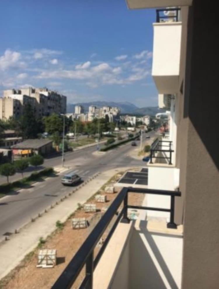 Izdaje se jednosoban stan