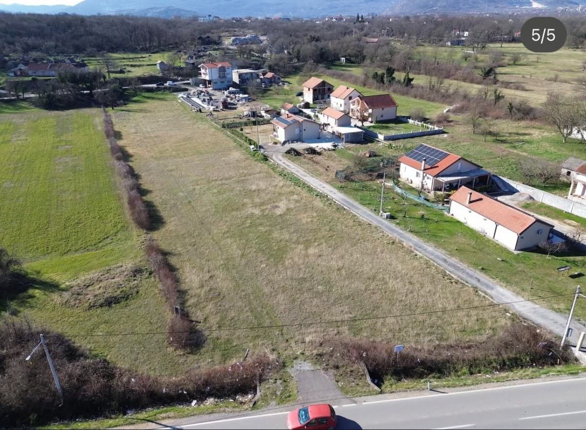 Na prodaju plac