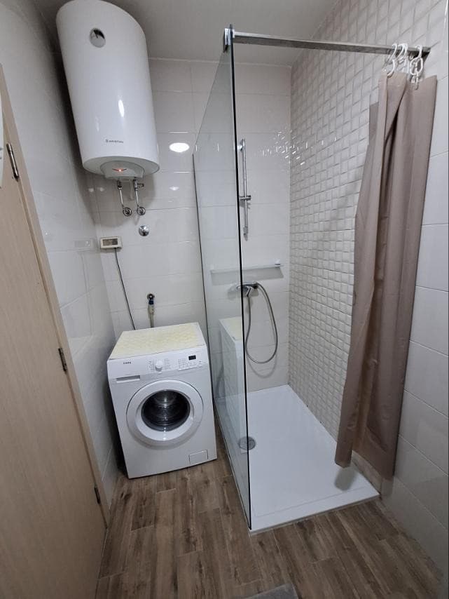 Izdaje se jednosoban stan