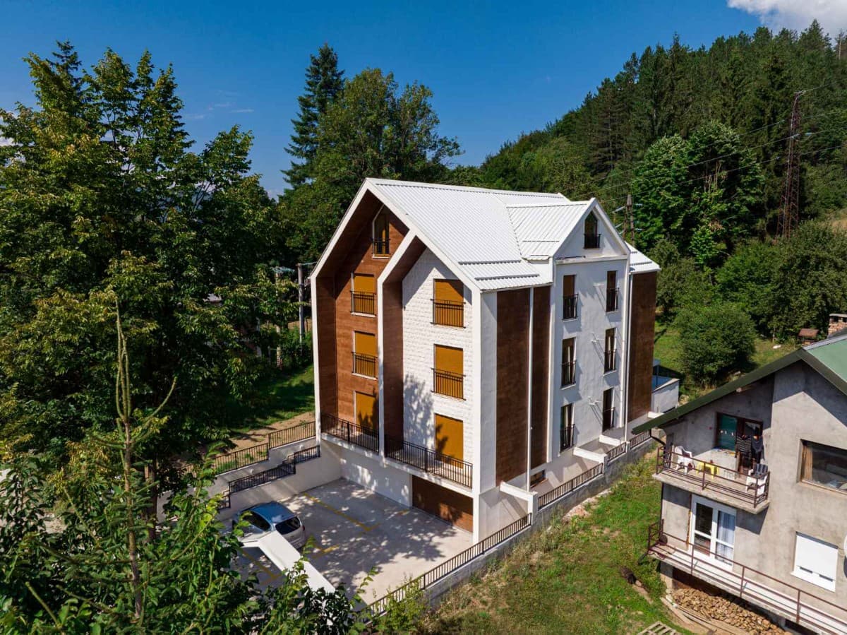 Prodaje se duplex stan