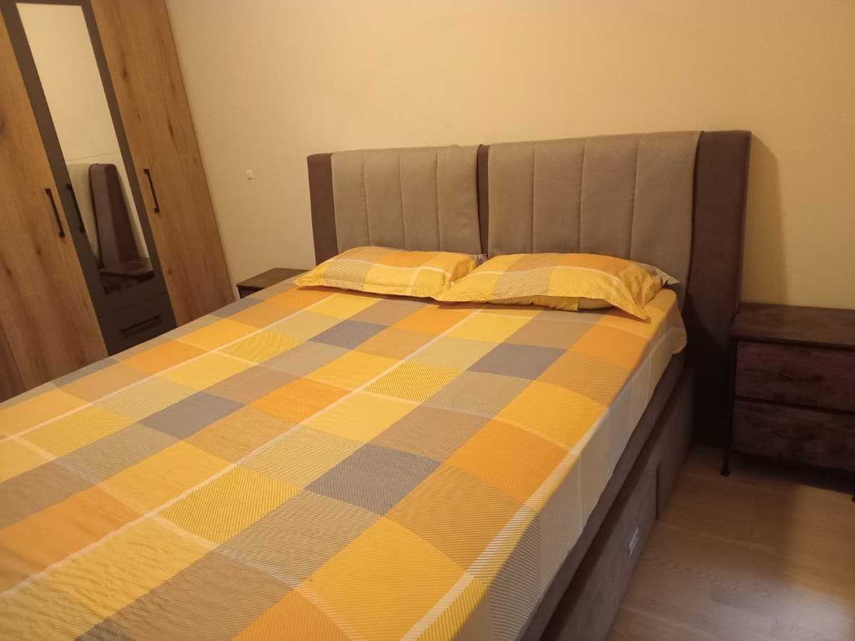 Izdaje se jednosoban stan