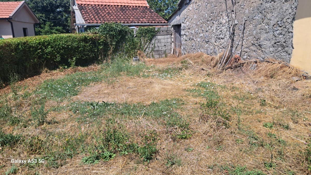 Na prodaju kuća i placevi u Danilovgradu
