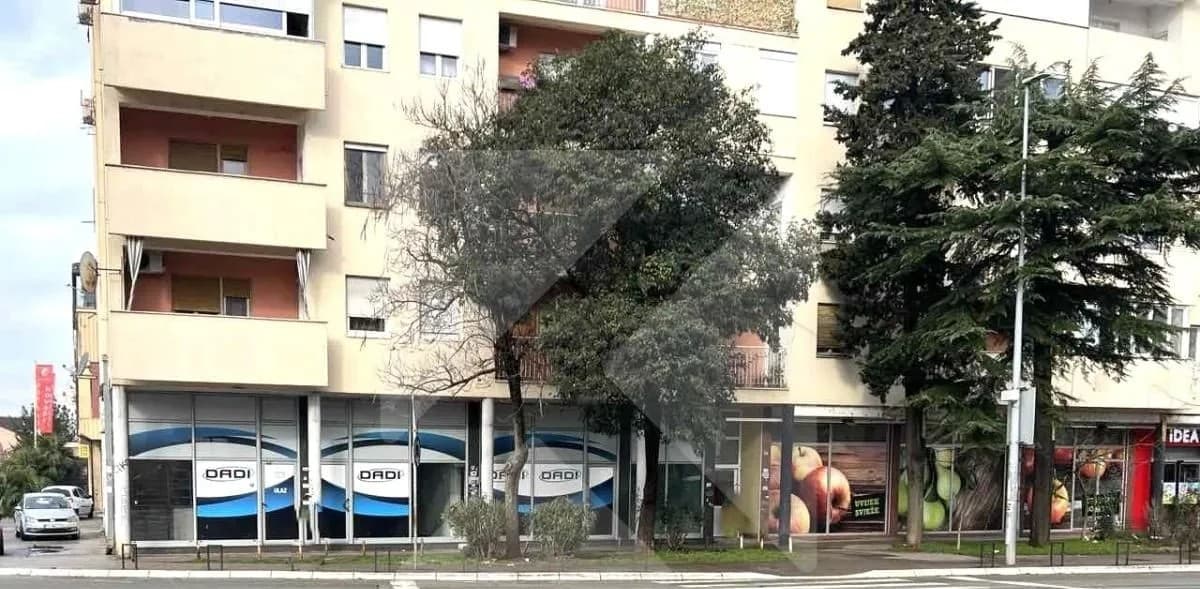 Izdaje se poslovni prostor