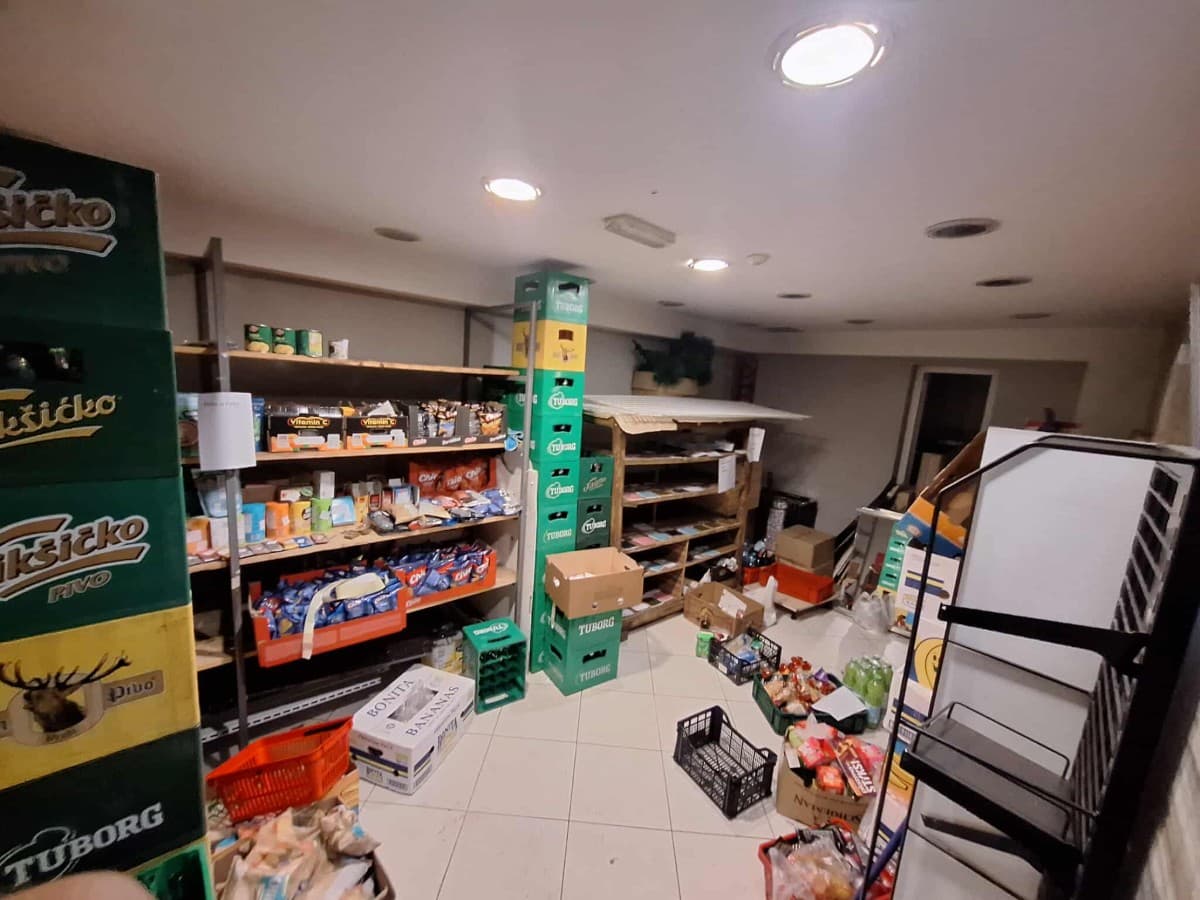 Na prodaju poslovni prostor