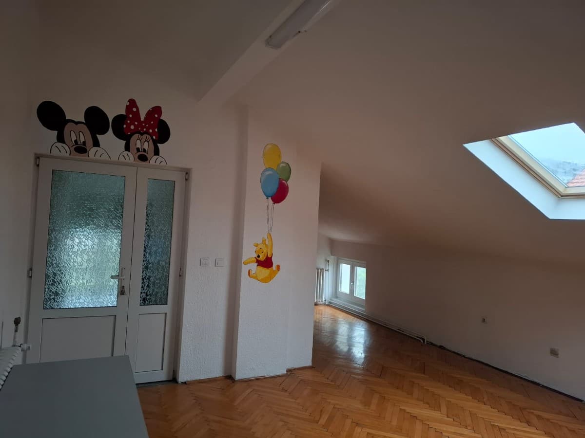 Izdaje se kuca