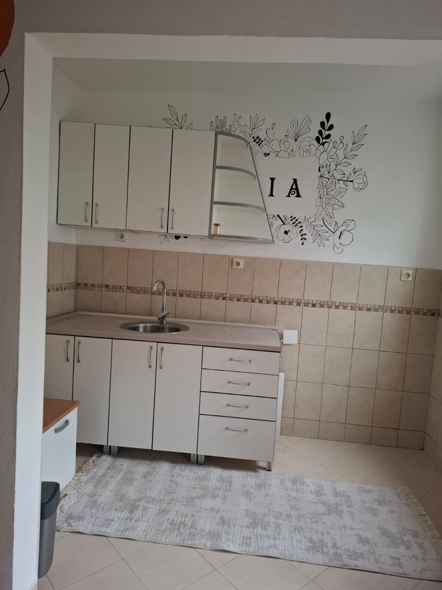 Izdaje se kuca