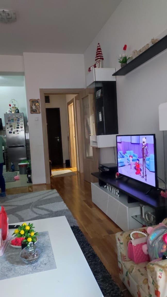 Prodaje se jednosoban stan