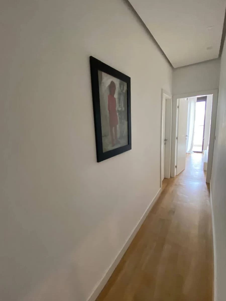 Izdaje se dvosoban stan