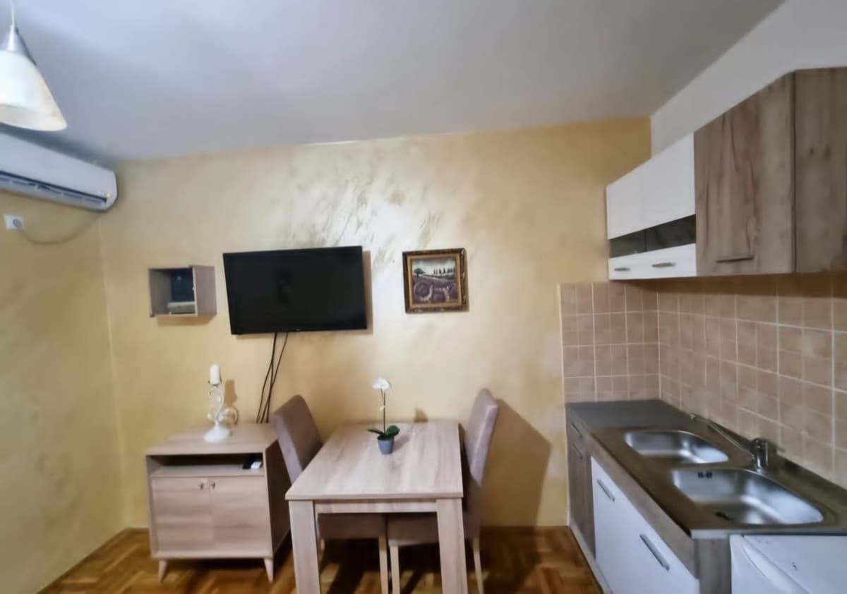 Prodaje se garsonjera