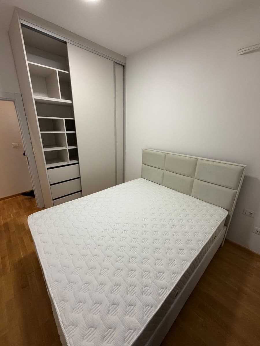 Izdaje se jednosoban stan