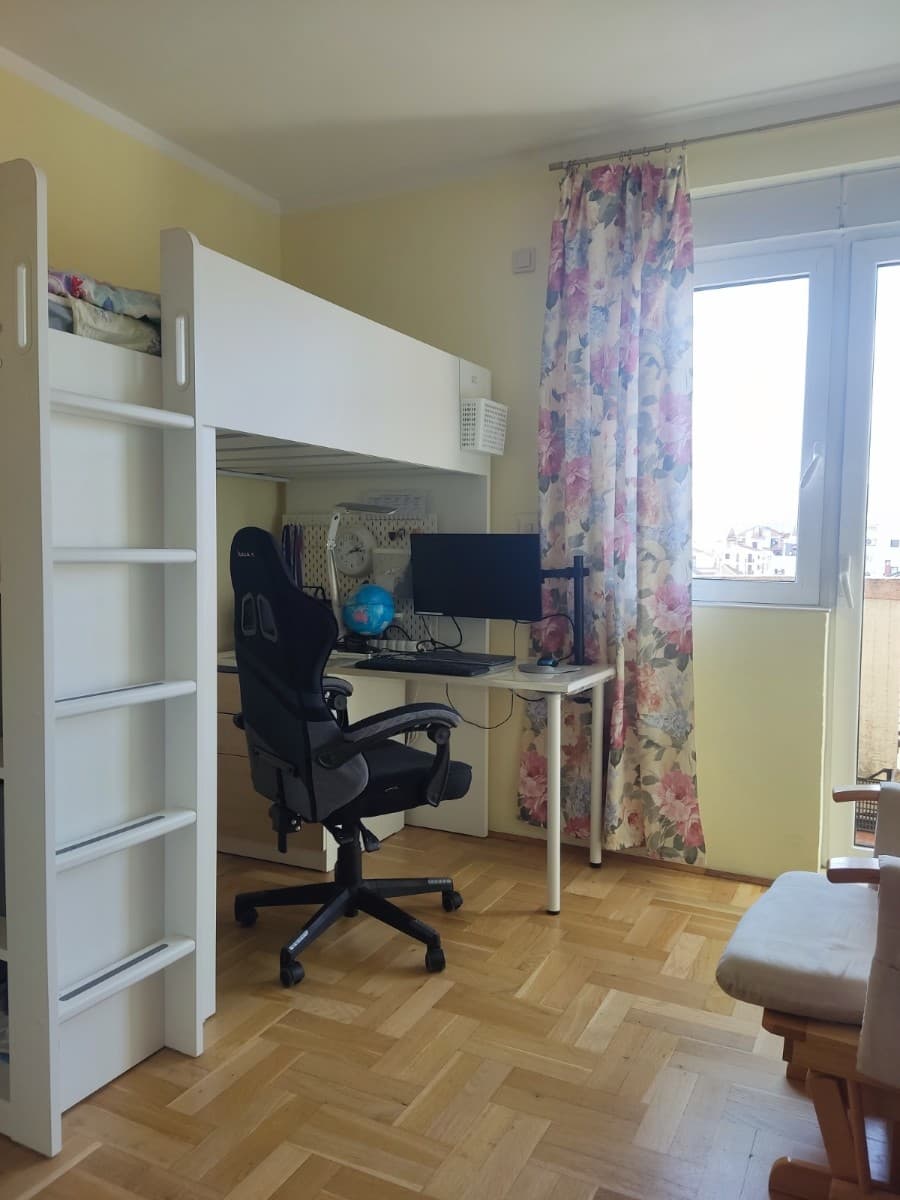 Prodaje se jednosoban stan