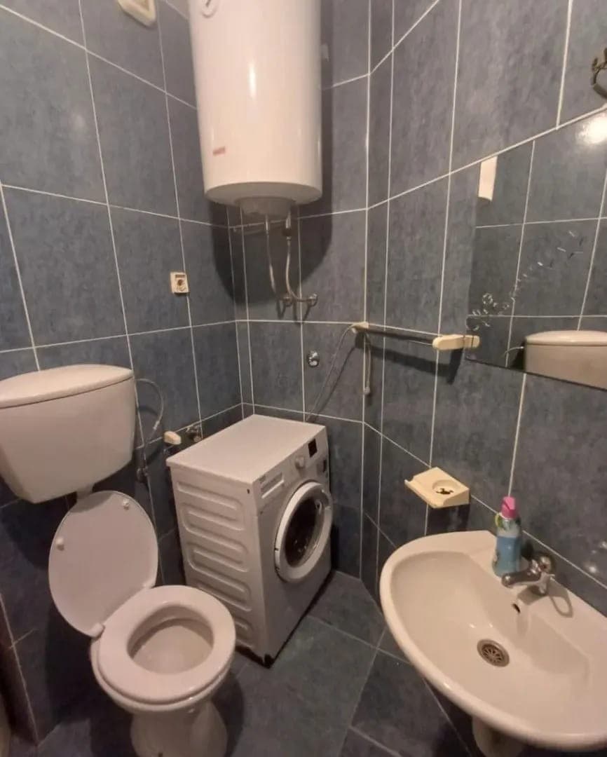 Prodaje se dvosoban stan