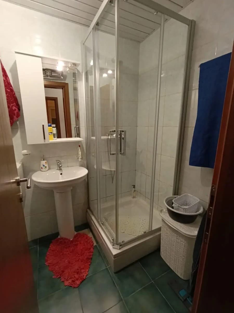 Izdaje se jednosoban stan