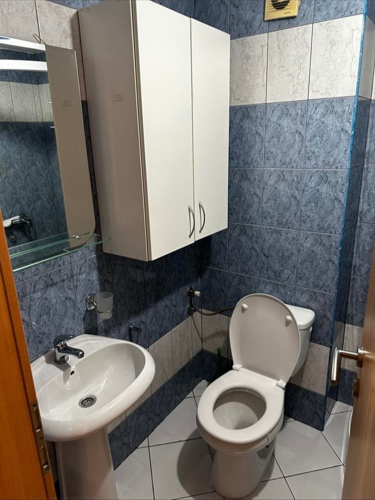 Izdaje se jednosoban stan