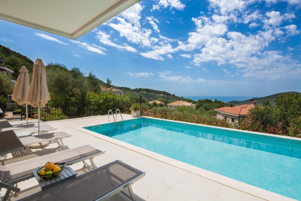 Izdaje se Villa