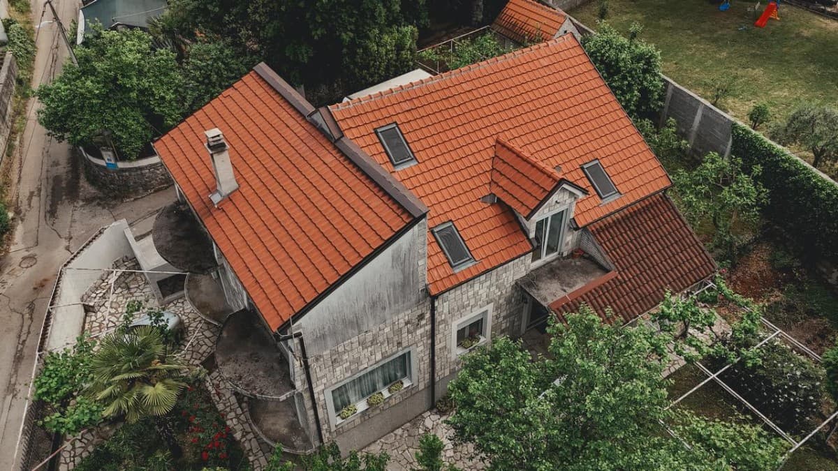 Prodaje se kuca