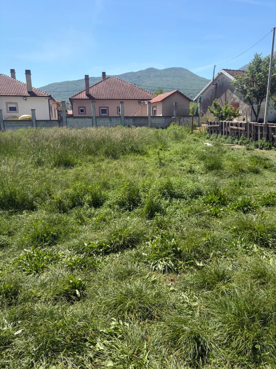 Prodaje se gradjevinsko zemljiste