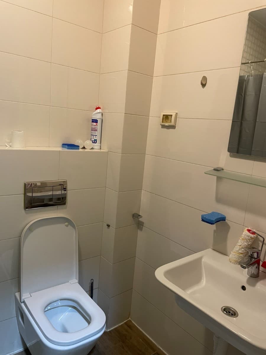 Izdaje se jednosoban stan