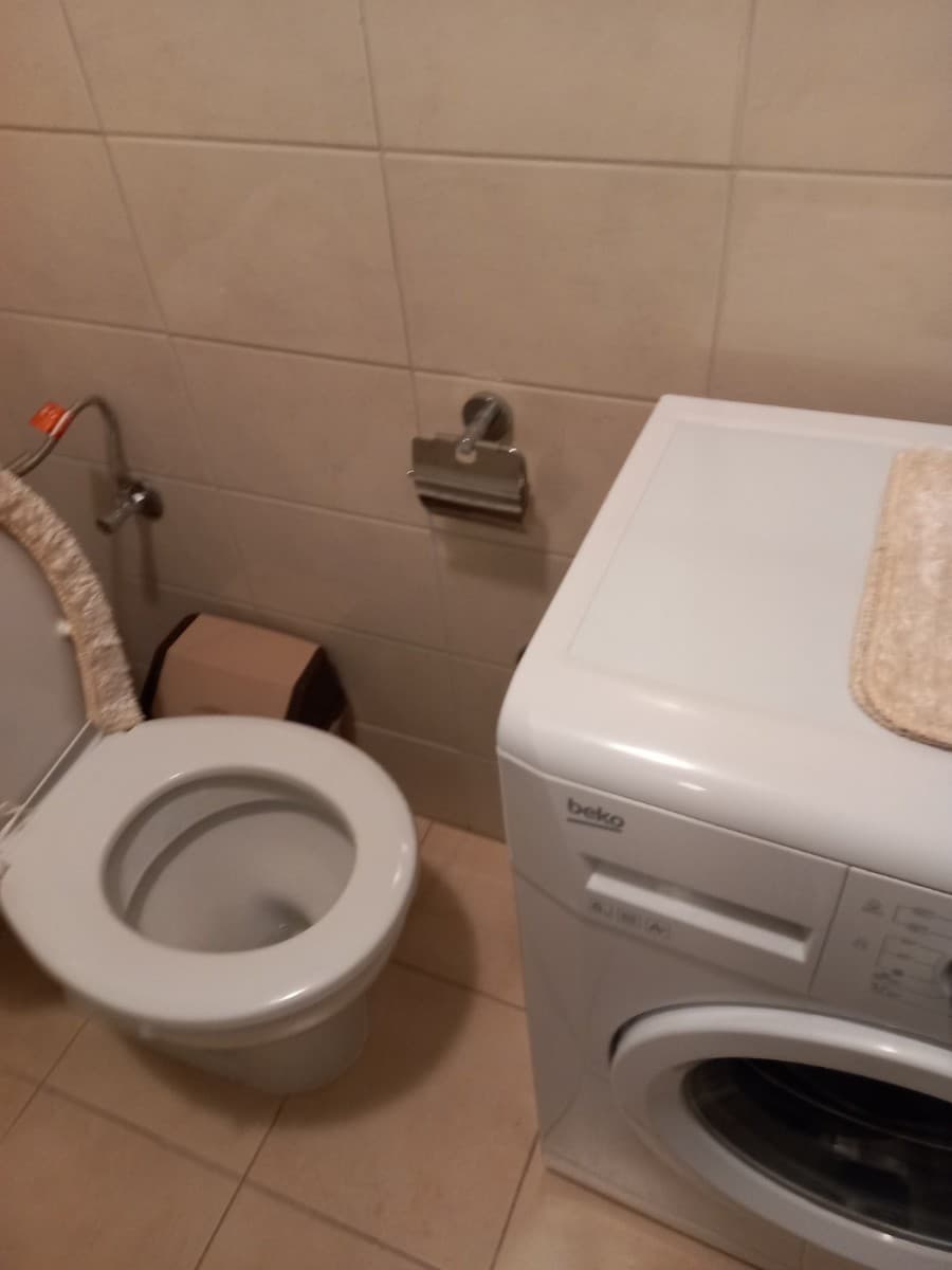 Izdaje se jednosoban stan