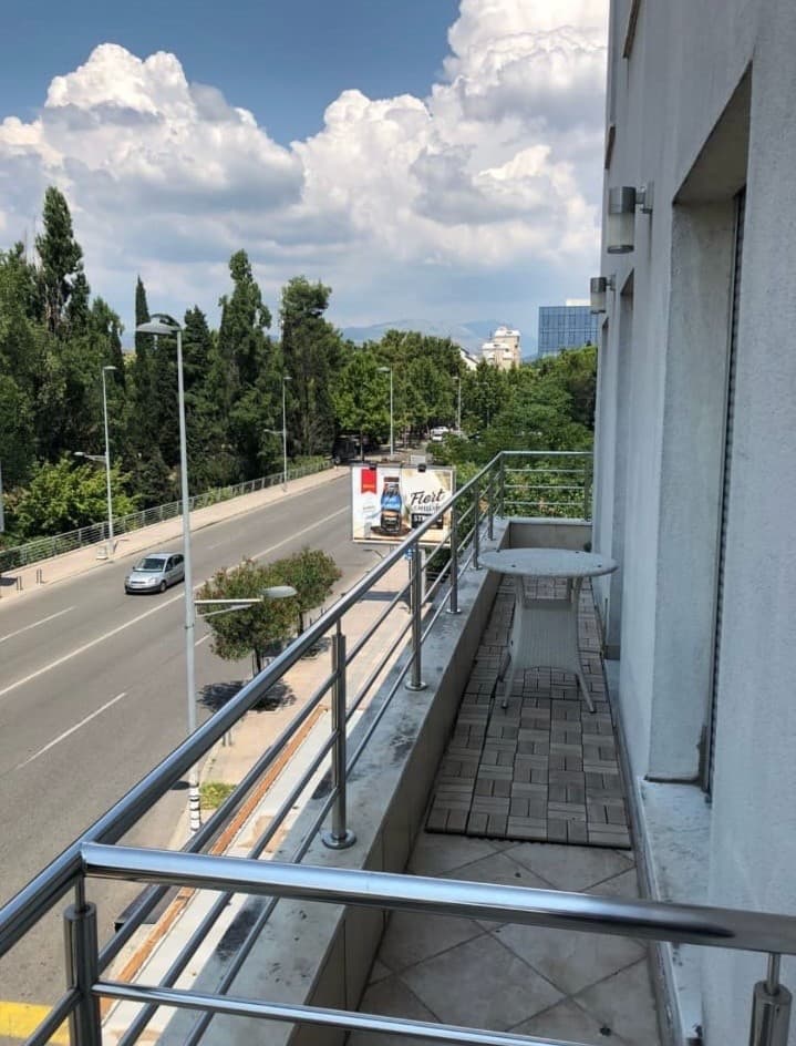 Izdaje se jednosoban stan