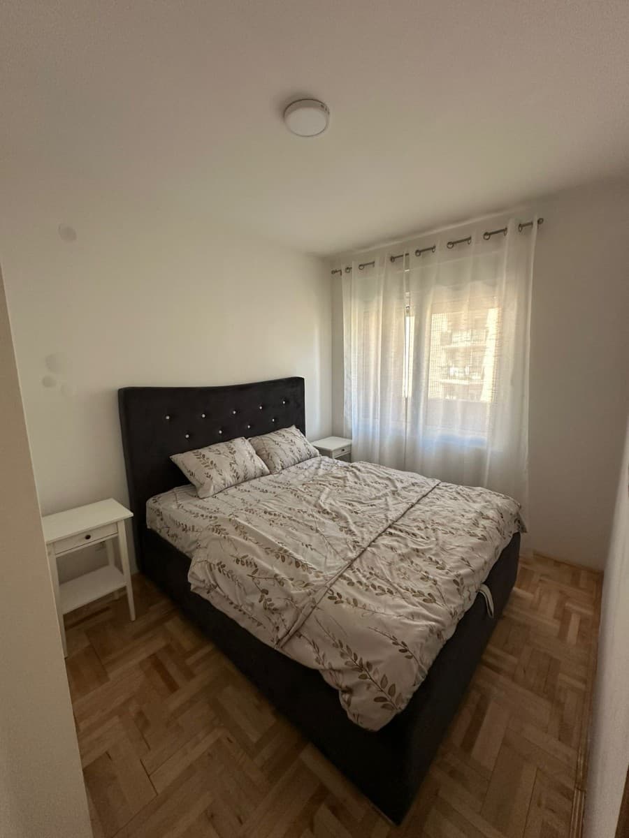 Izdaje se jednosoban stan